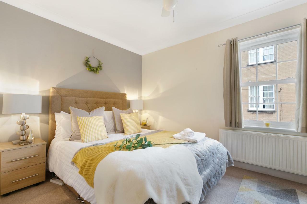 Stylish Cottage - Parking - Garden - Sleeps 6 Кембридж Экстерьер фото